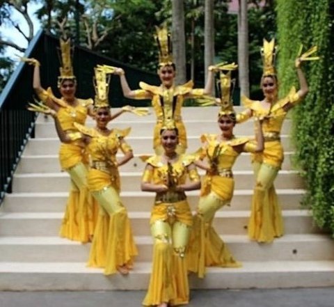 Tari Seribu Tangan Ci Sarah